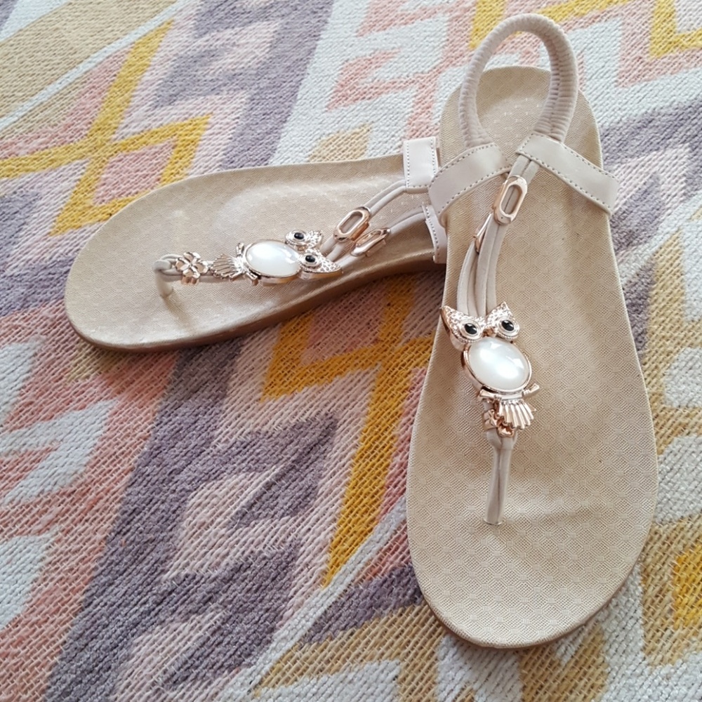 Sandles